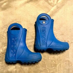 Toddler Crocs Cerulean Blue Rain Boots; 10 Toddler